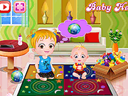Baby Hazel Kitchen Fun