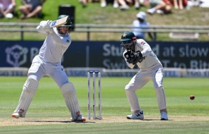  Ryan Rickelton hits 259 as South Africa pile 615 