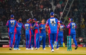  Karachi Kings win a last-ball thriller against Lahore Qalandars 