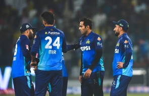  Hendricks and bowlers unite to hand Multan Sultans second win of HBL PSL 9 