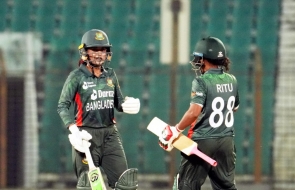  Bangladesh beat Pakistan by five wickets in the first T20I 