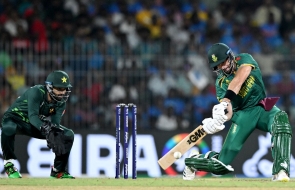  South Africa triumph over Pakistan by one wicket 