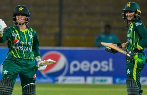  Heroics by Sidra Amin and Aliya Riaz help Pakistan chase 151 again to secure series win over South Africa 